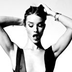First pic of Rosie Huntington Whiteley absolutely naked at 
TheFreeCelebMovieArchive.com!