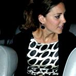 First pic of  Kate Middleton fully naked at Largest Celebrities Archive! 