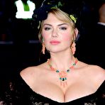 First pic of Busty Kate Upton shows sexy cleavage