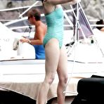 First pic of Anne Hathaway caught in bikini on the yacht in Italy