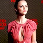 Fourth pic of ::: Paparazzi filth ::: Christina Ricci gallery @ Celebs-Sex-Sscenes.com nude and naked celebrities