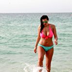 Second pic of Busty Imogen Thomas sexy in bikini in Dubai