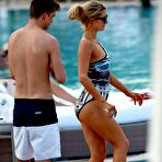 Fourth pic of Paris Hilton sexy swimsuit out of the pool