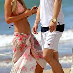 First pic of Paris Hilton caught in bikini on the beach in Hawaii