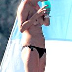 First pic of :: Largest Nude Celebrities Archive. Kate Moss fully naked! ::