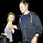 Fourth pic of Jessica Simpson slight cleavage when visit Roseland Ballroom with honey