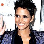 Third pic of Halle Berry absolutely naked at TheFreeCelebMovieArchive.com!