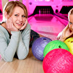 First pic of MySexyKittens Two bowling teenies getting it on!