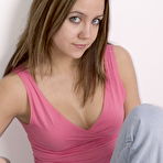 First pic of Andipink::: Free Pictures