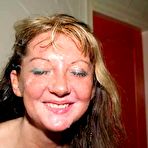 Second pic of WifeBucket.com - Real submitted pics of amateur housewives from nextdoor!