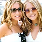 Third pic of Teen Olsen Twins vidcaps and sexy posing pictures | Mr.Skin FREE Nude Celebrity Movie Reviews!