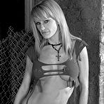 First pic of B&W Erotic Photos of Meriah Nelson in the back alley