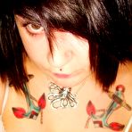Third pic of Sex girlfriend pics :: Picture set of a hot amateur inked punk GF 