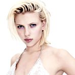 Third pic of ::: MRSKIN :::Scarlett Johansson see thru and sexy lingerie paparazzi shots