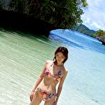 Second pic of Ray Ito - Asian teen models her hot bikinis 