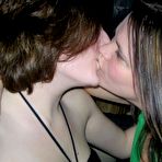 Third pic of realteenpictureclub.com - girls kissing megamix 123