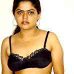Third pic of Neha Nair - MySexyNeha.com - Sexy Indian Housewife