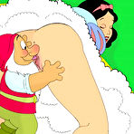 Third pic of SnowWhite gets exploited and fucked by stiff penis \\ Cartoon Valley \\