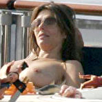 Fourth pic of Elizabeth Hurley nude