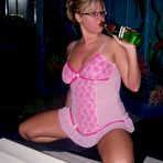 First pic of 
    the blonde, courtney | Web Girls Online Picture Gallery
  