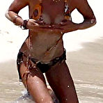 Second pic of Brooke Burke Big Boobs In A Bikini