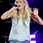 First pic of Carrie Underwood sexy in performs in tiny shorts at music festival