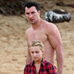 Fourth pic of Hayden Panettiere on the beach in Hawaii paparazzi shots