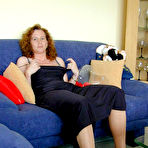 First pic of MILF Kiss - greatest milf porn collection !