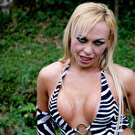 Third pic of SheMax.com Sample Photos!