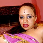 Second pic of IndianPornQueens.com