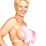 Fourth pic of MILF Kiss - greatest milf porn collection !