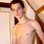 Fourth pic of AlexBoys TGP-Site