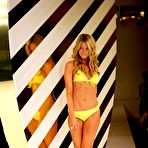 First pic of Jennifer Hawkins sexy runway shots, shows her long legs