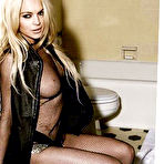 Third pic of  Lindsay Lohan fully naked at Largest Celebrities Archive! 