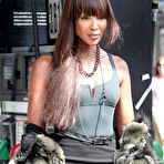 Third pic of Naomi Campbell hard nipples under tight top photoshoot