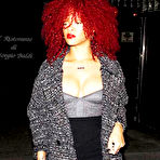 Fourth pic of :: Largest Nude Celebrities Archive. Rihanna fully naked! ::
