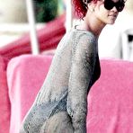 Fourth pic of Rihanna naked celebrities free movies and pictures!