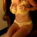 First pic of Prime Curves - Maggie Green Mellow Yellow