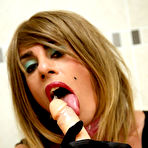 Third pic of Zoe Fuck Puppet Free Sample Pictures