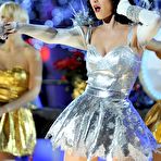 First pic of Katy Perry live performs on the The Grammy nominations concert