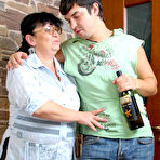 First pic of BoysLoveMatures :: Victoria&Adam boy and awesome mom