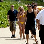 First pic of Britney Spears sexy in yellow bikini on the beach in Hawaii