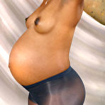 Third pic of PregnantUSA :: Pregnant Babes :: Lactating Tits :: Squirting Milk