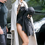 First pic of Rihanna long legs paparazzi shots and cleavage scans