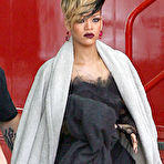 Second pic of Rihanna long legs paparazzi shots and cleavage scans