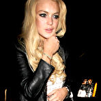 First pic of Lindsay Lohan goes to her birthday party