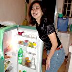 Fourth pic of Live Girls