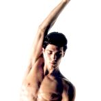 Fourth pic of VipGalleries.net Roberto Bolle :: FreeMaleCelebrityArchive.com