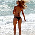Fourth pic of Sophie Turner in black bikini on the beach