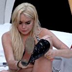 Second pic of :: Largest Nude Celebrities Archive. Lindsay Lohan fully naked! ::